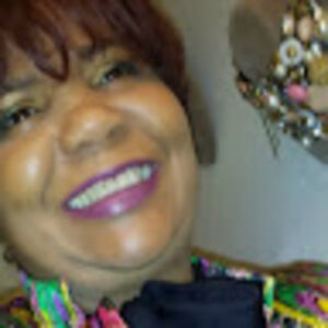 Meet your Posher, Mirna